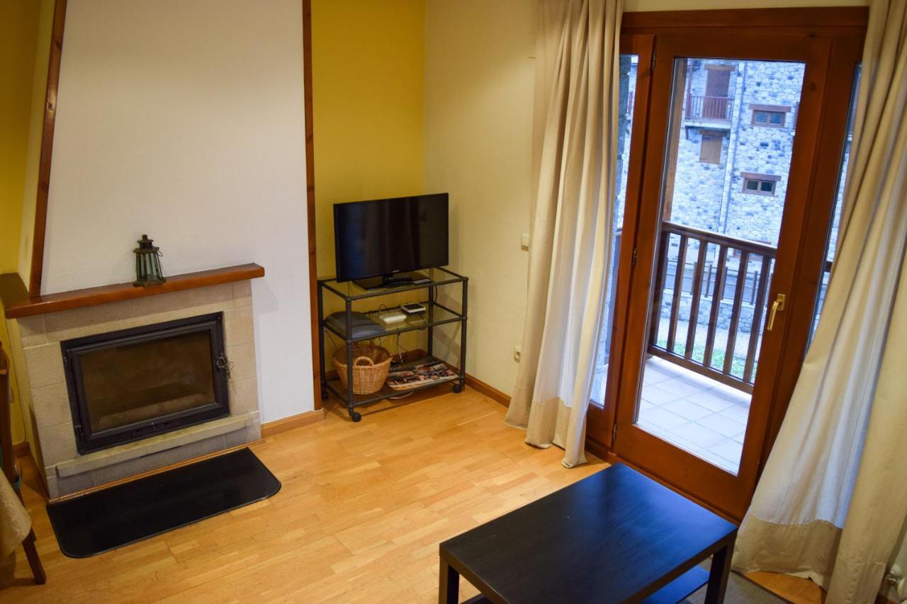 Duplex Con Vistas En Benasqueアパートメント エクステリア 写真